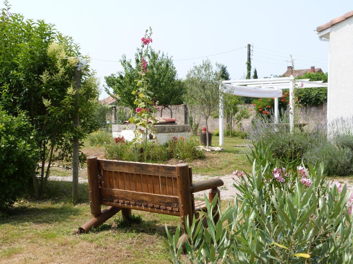 Gite Le Cherche Midi Gaillac Bagian luar foto
